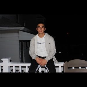 Meet your Posher, Eli